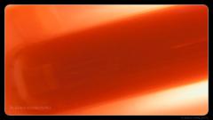 Глянцевая оранжевая пленка на фары